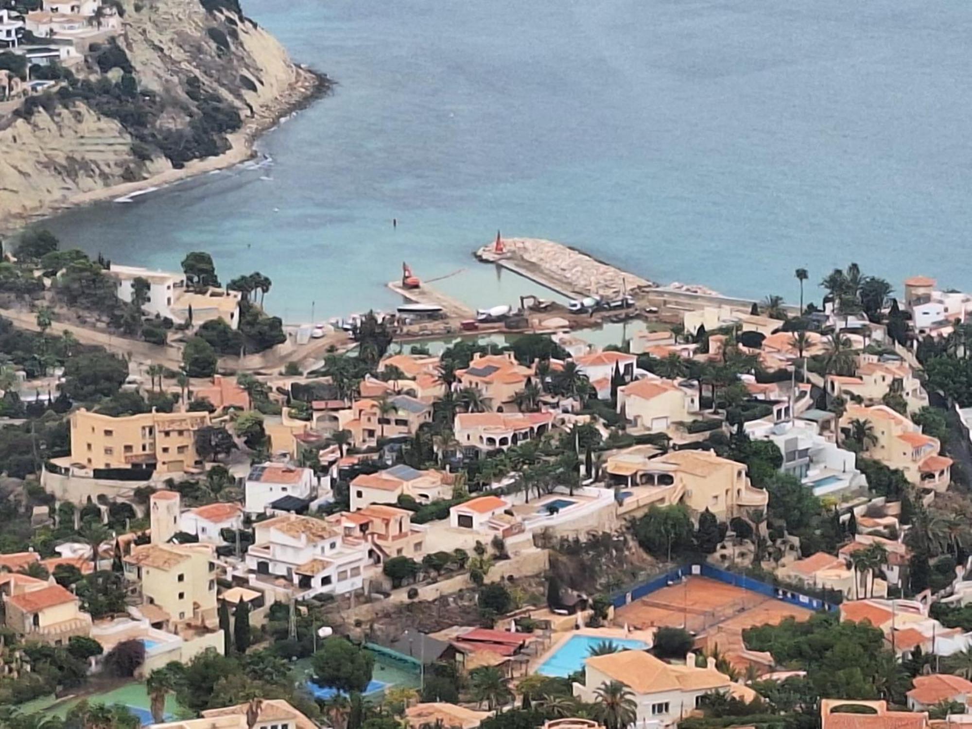 شقة Casa Veintiuno En Calp المظهر الخارجي الصورة